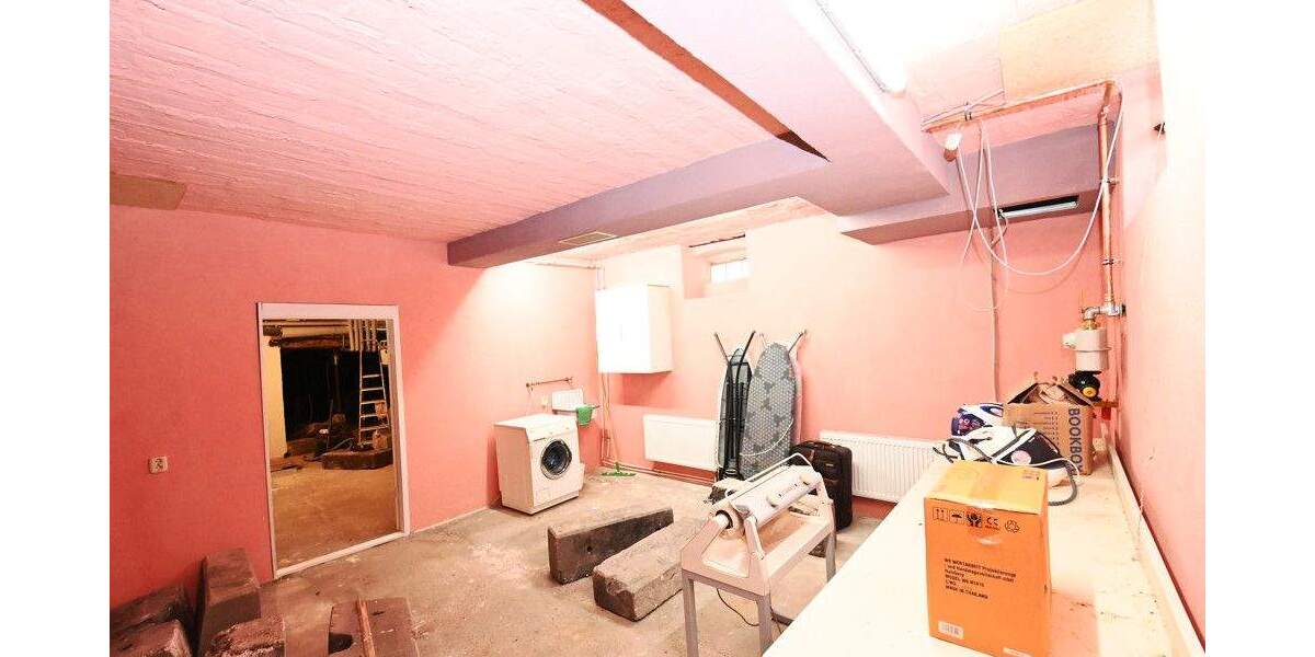 Mehrfamilienhaus, Wohnhaus Worms / Heppenheim an der Wiese Heppenheim - 1 Zimmer, 350 m&sup2;, 790.000&euro; | Angebot:25690599