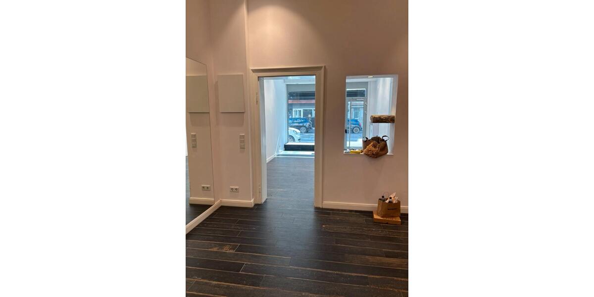 TOP! Gewerbeeinheit zentral in MA-Neckarau zu vermieten zimmer