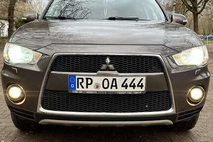Mitsubishi Outlander 219.000 km 5.950 &euro; Bobenheim Roxheim 67240
