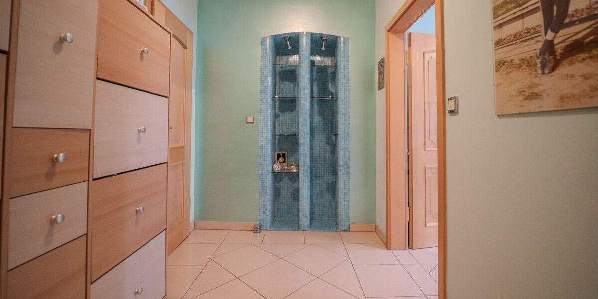 Einfamilienhaus Edingen-Neckarhausen Edingen - 7 Zimmer, 283 m&sup2;, 645.000&euro; | Angebot:25669391