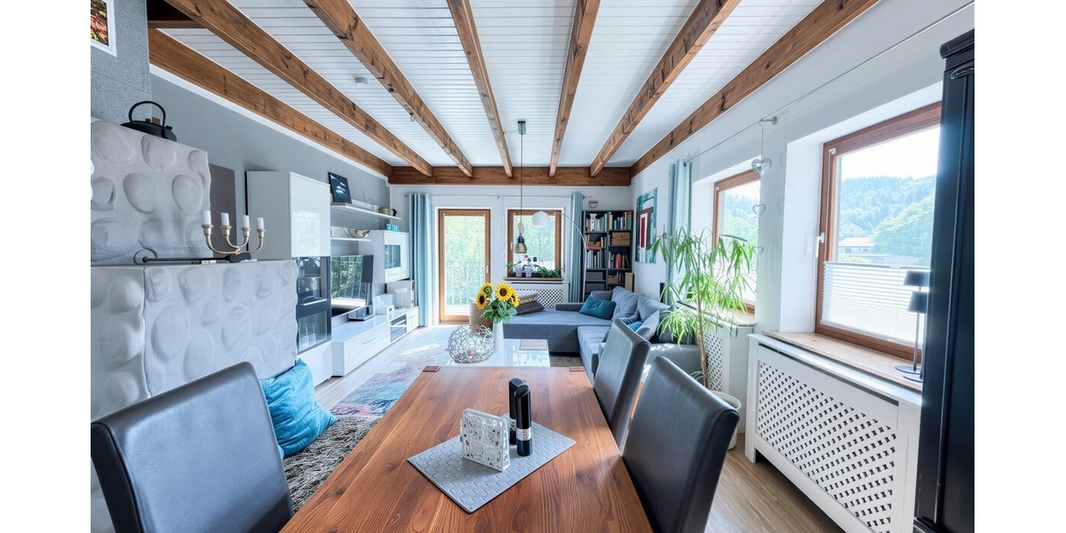 Charmantes Zweifamilienhaus mit Einliegerwohnung und traumhaftem Garten in Heppenheim - Zweifamilienhaus Heppenheim (Bergstraße) | Angebot:27248767
