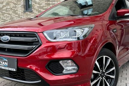 Ford Kuga 108.000 km 14.990 € Mannheim 68309