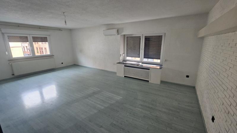 ObjNr:19742 - Ansprechendes Haus mit 2 Wohneinheiten und 1 Gewerbeeinheit in LU-Mundenheim - Reihenhaus Ludwigshafen | Angebot:22442358