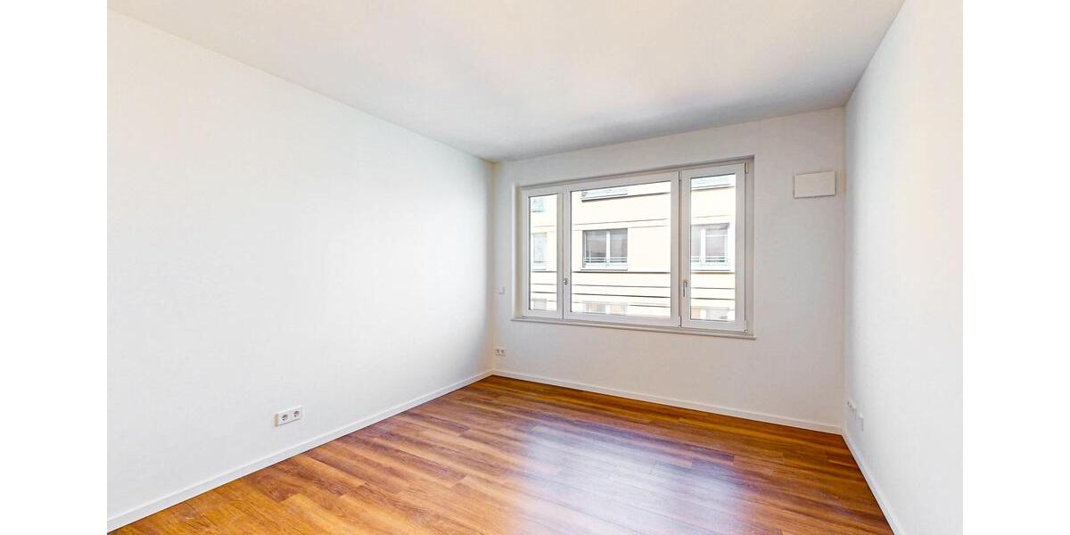 Etagenwohnung Ludwigshafen am Rhein Parkinsel - 3 Zimmer, 125 m&sup2;, 1.260&euro; | Angebot:21480873