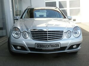 Mercedes-Benz E 200 T Kompr FL Autom Navi PDC AHK SHZ GSHD TOP 157.564 km 9.985 &euro; Dossenheim 69221