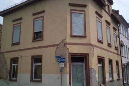 Haus Worms - 14 Zimmer, 235 m&sup2;, 270.000&euro; | Angebot:25207490