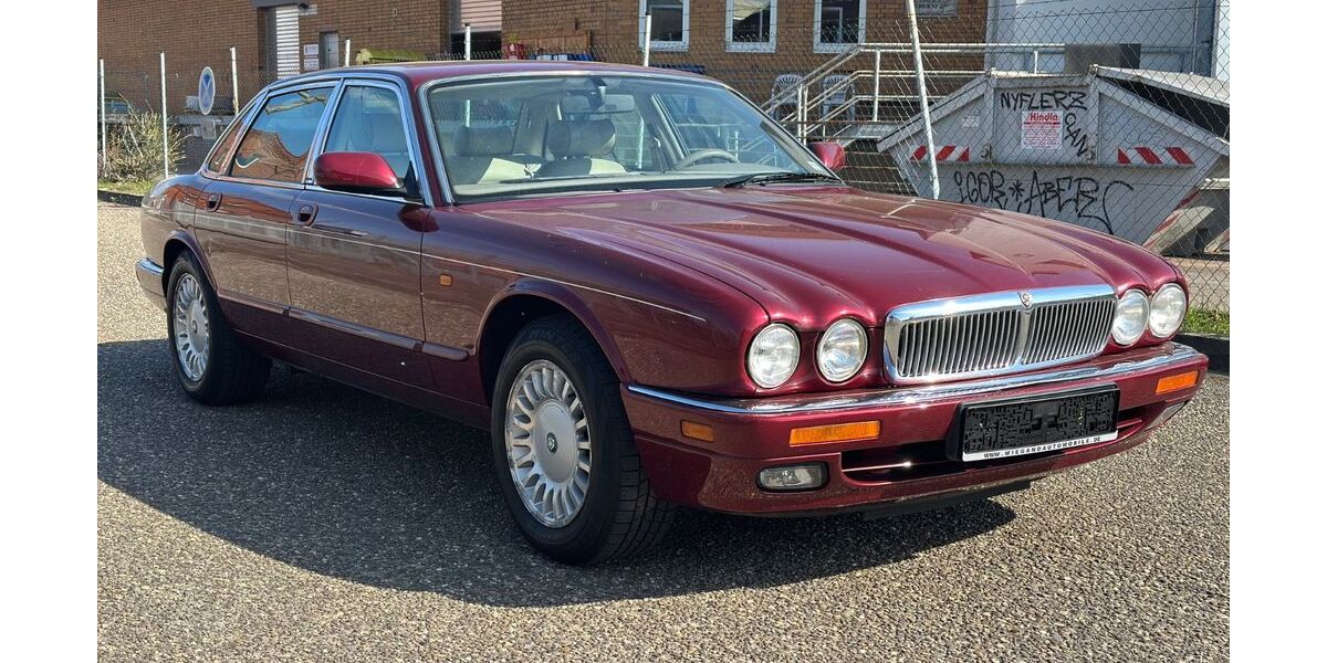 Jaguar XJ 172.400 km 8.900 &euro; Mannheim 68309