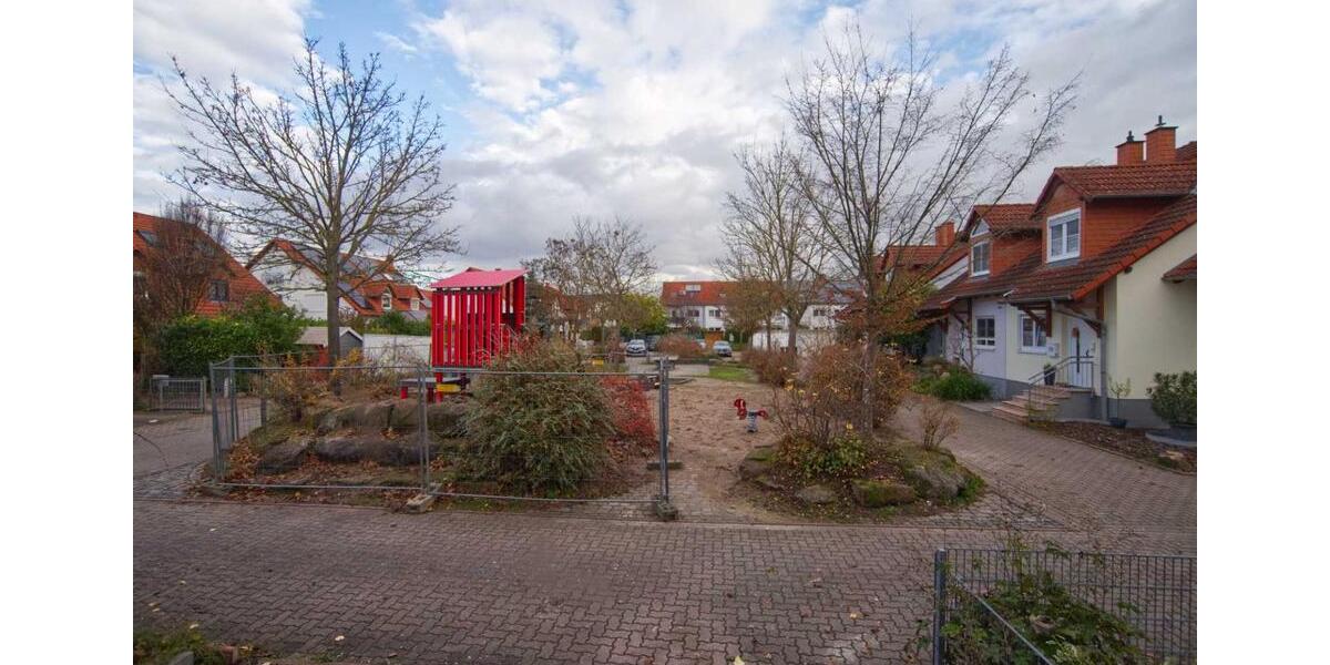 Reihenhaus Frankenthal (Pfalz) - 6.5 Zimmer, 162 m&sup2;, 500.000&euro; | Angebot:25125021