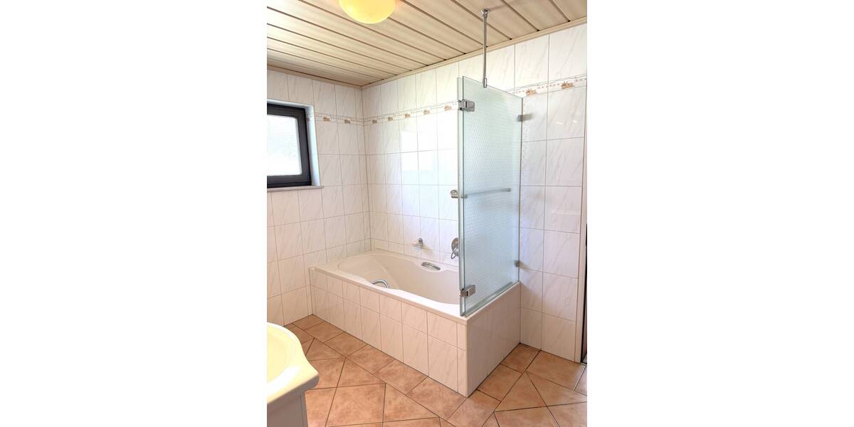 Bungalow Worms / Pfeddersheim Pfeddersheim - 4 Zimmer, 135 m&sup2;, 395.000&euro; | Angebot:26488045