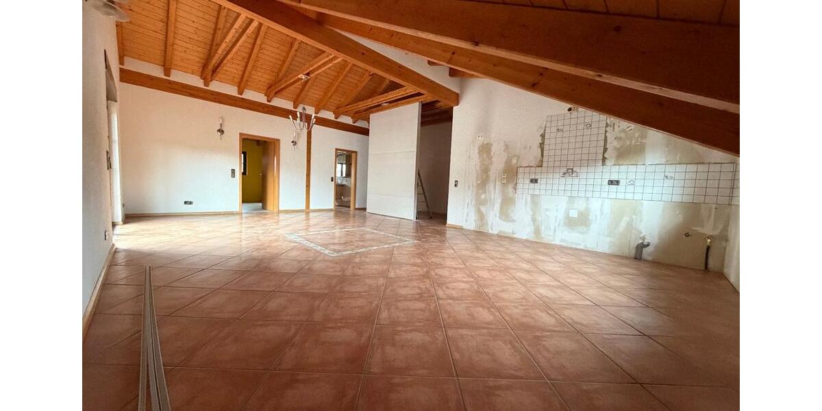 Dachgeschoßwohnung Wald-Michelbach Michelbach - 4 Zimmer, 110 m&sup2;, 800&euro; | Angebot:26101298