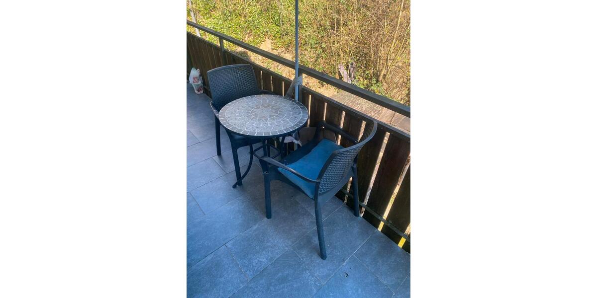 Dachgeschoßwohnung Heppenheim (Bergstraße) - 3.5 Zimmer, 80 m&sup2;, 1.100&euro; | Angebot:25178355