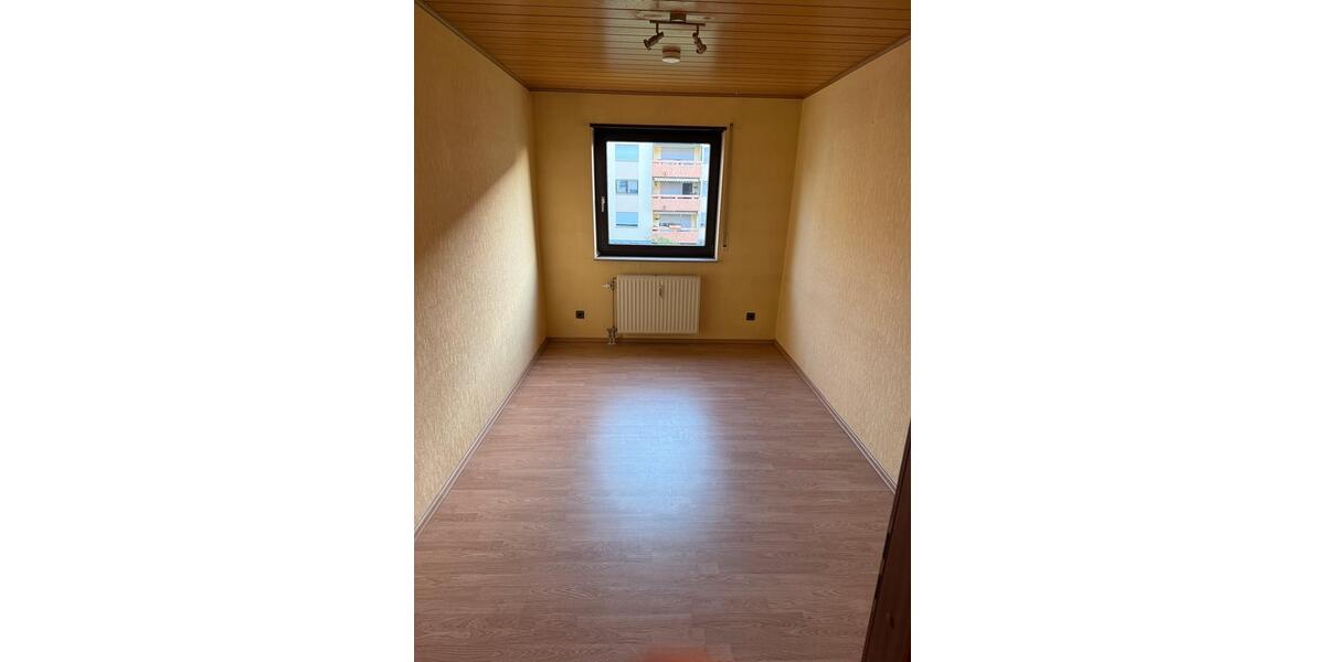 Etagenwohnung Mannheim Feudenheim - 4.5 Zimmer, 101 m&sup2;, 319.000&euro; | Angebot:26629853