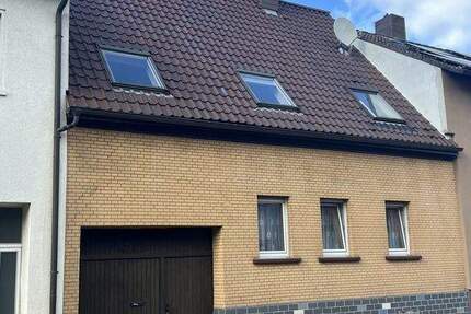 Modernes Reihenmittelhaus mit großem Garten & viel Privatsphäre in ruhiger Gegend! 4 zimmer