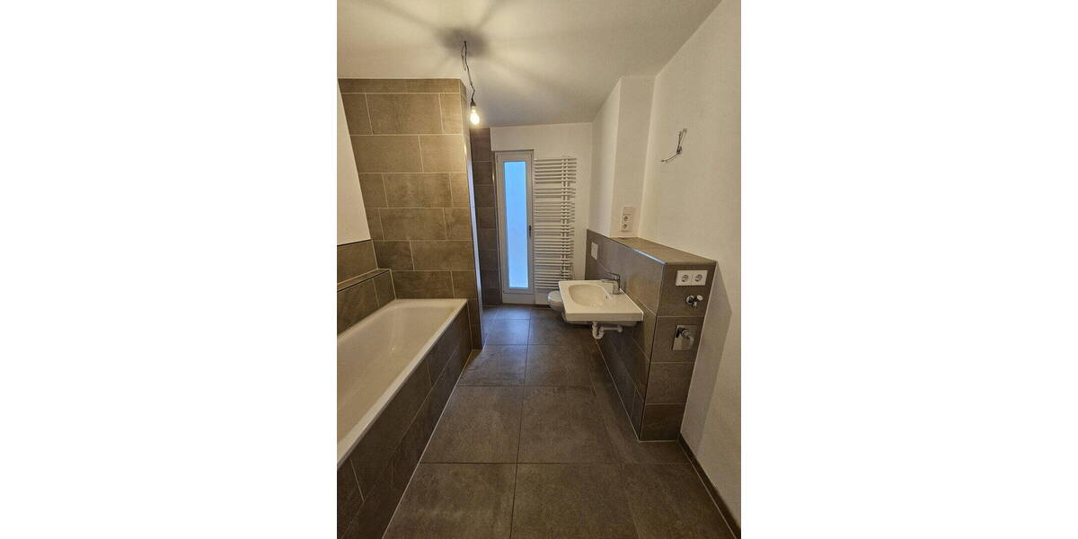 Etagenwohnung Mannheim Waldhof - 2 Zimmer, 85 m&sup2;, 399.000&euro; | Angebot:26226262