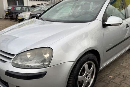 VW Golf 155.000 km 3.750 &euro; Mannheim 68309