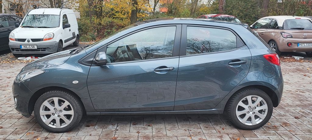 Mazda 2 21.000 km 6.950 &euro; Mannheim 68309