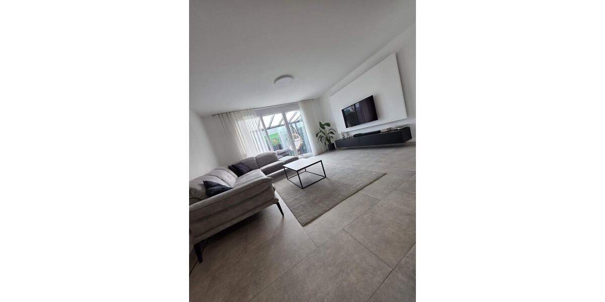 Reihenmittelhaus Laudenbach - 5 Zimmer, 141 m&sup2;, 599.000&euro; | Angebot:25870203