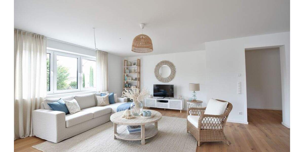 Zum Erstbezug - Sanierte Wohnung im Hochparterre mit Sonnenbalkon 3 zimmer