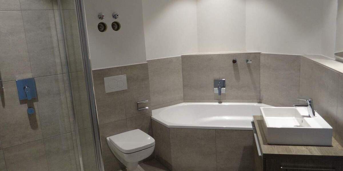 Etagenwohnung Hockenheim - 4 Zimmer, 89 m&sup2;, 425.000&euro; | Angebot:23940942