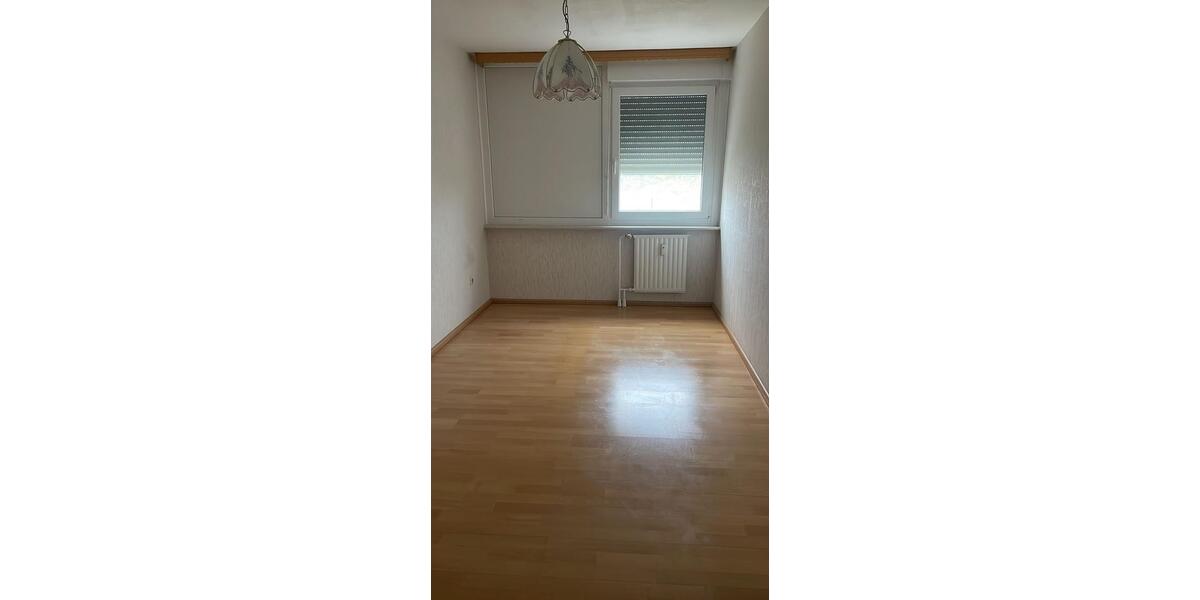 Etagenwohnung Ludwigshafen am Rhein Edigheim - 3 Zimmer, 80 m&sup2;, 187.000&euro; | Angebot:25284553