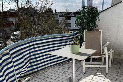 Traumhafte 150m² Mais.-Wohnung, 2 Etagen + DG-Studio, Balkon, inkl. EBK, inkl. 3 KFZ-Plätze, inkl. Klima, Parkettboden, Keller.... 5 zimmer