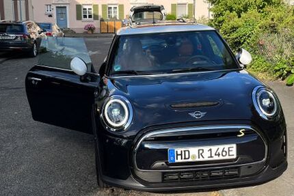 Mini Cooper SE 25.000 km 21.600 &euro; Heidelberg 69123