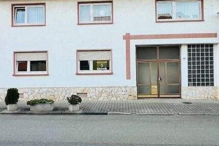 Zweifamilienhaus in bevorzugter Lage von Oberhausen (Feldrandlage) 7 zimmer