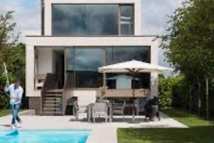 Einfamilienhaus mit Pool House with Pool