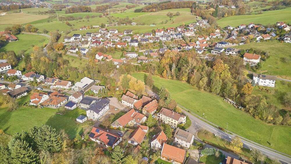 Bauernhaus, Landhaus Mörlenbach-Weiher Weiher - 7 Zimmer, 200 m&sup2;, 648.000&euro; | Angebot:25690550