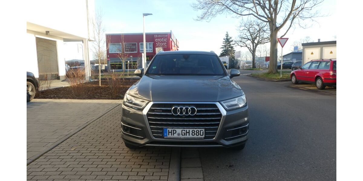 Audi Q7 188.000 km 22.000 &euro; Viernheim 68519
