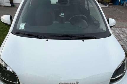 Smart forTwo 23.483 km 11.999 &euro; Viernheim 68519