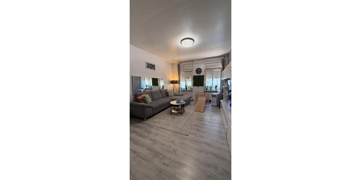Etagenwohnung Ludwigshafen am Rhein Ludwigshafen-Hemshof - 3 Zimmer, 75 m&sup2;, 660&euro; | Angebot:27579156