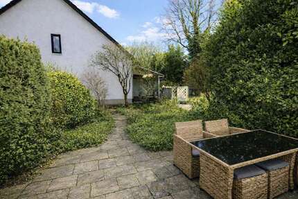 Haus Mannheim Rheinau - 5 Zimmer, 134 m&sup2;, 595.000&euro; | Angebot:25302885