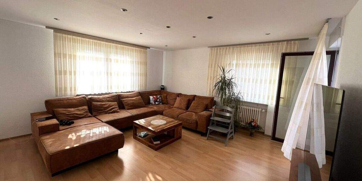 Etagenwohnung Hemsbach - 4 Zimmer, 91 m&sup2;, 278.000&euro; | Angebot:24683143