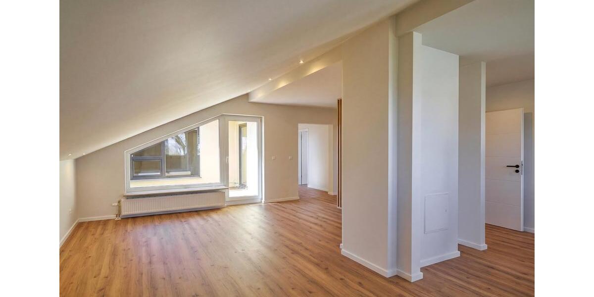 Dachgeschoßwohnung Schwetzingen - 4 Zimmer, 91 m&sup2;, 336.000&euro; | Angebot:26111010