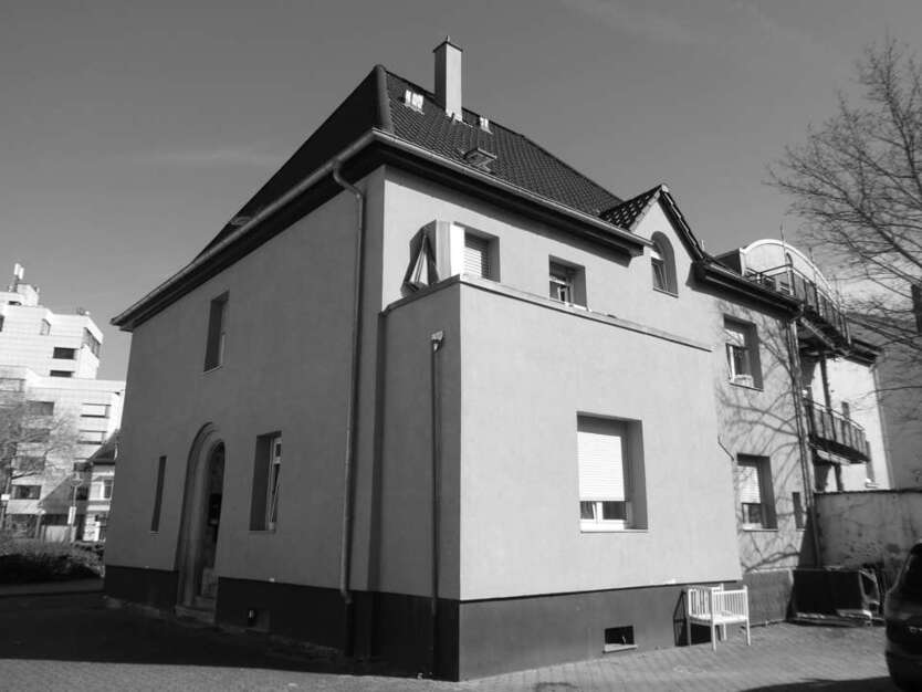 Haus zum Kaufen in Ludwigshafen am Rhein 1.150.000 € 303 m²