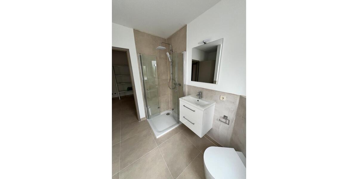 Erdgeschoßwohnung Haßloch - 2 Zimmer, 72 m&sup2;, 1.200&euro; | Angebot:26150703