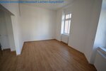Eine wunderschoene AltbauWohnung in zentraler Stadtlage.