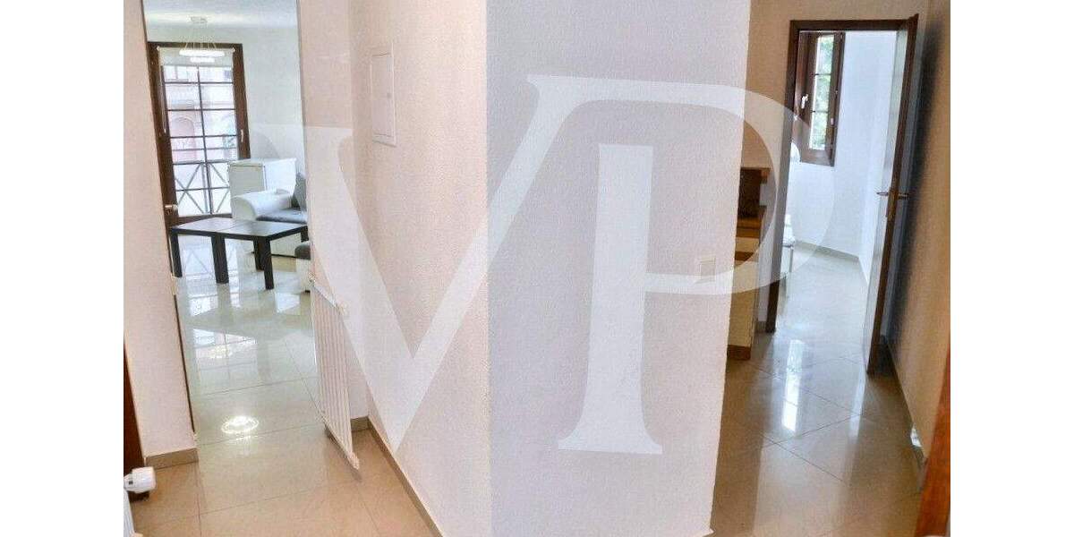 Bezugsfreies City-Apartment mit Aufzug und Stellplatz 3 zimmer