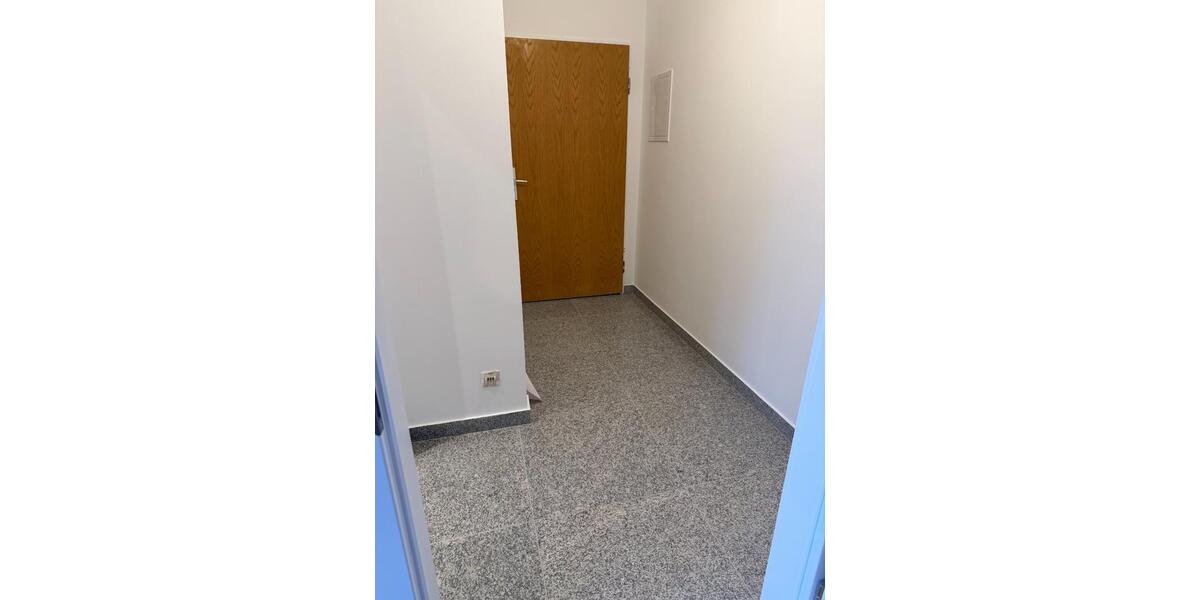 Etagenwohnung Ludwigshafen am Rhein Ludwigshafen-Hemshof - 2 Zimmer, 45 m&sup2;, 165.000&euro; | Angebot:25987136