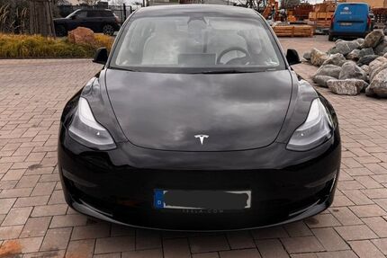 Tesla Model 3 23.000 km 31.200 &euro; Mannheim 68169