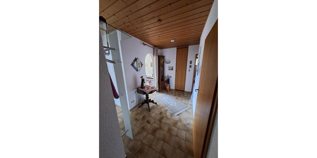 Etagenwohnung Meckenheim - 4 Zimmer, 90 m&sup2;, 275.000&euro; | Angebot:26785907