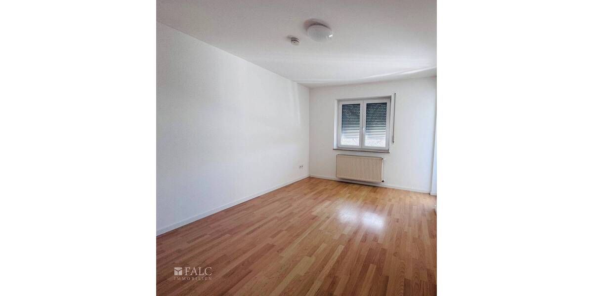 Reihenmittelhaus Philippsburg - 6 Zimmer, 158 m&sup2;, 1.950&euro; | Angebot:26291428