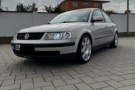 VW Passat 136.400 km 3.990 &euro; Waghäusel 68753