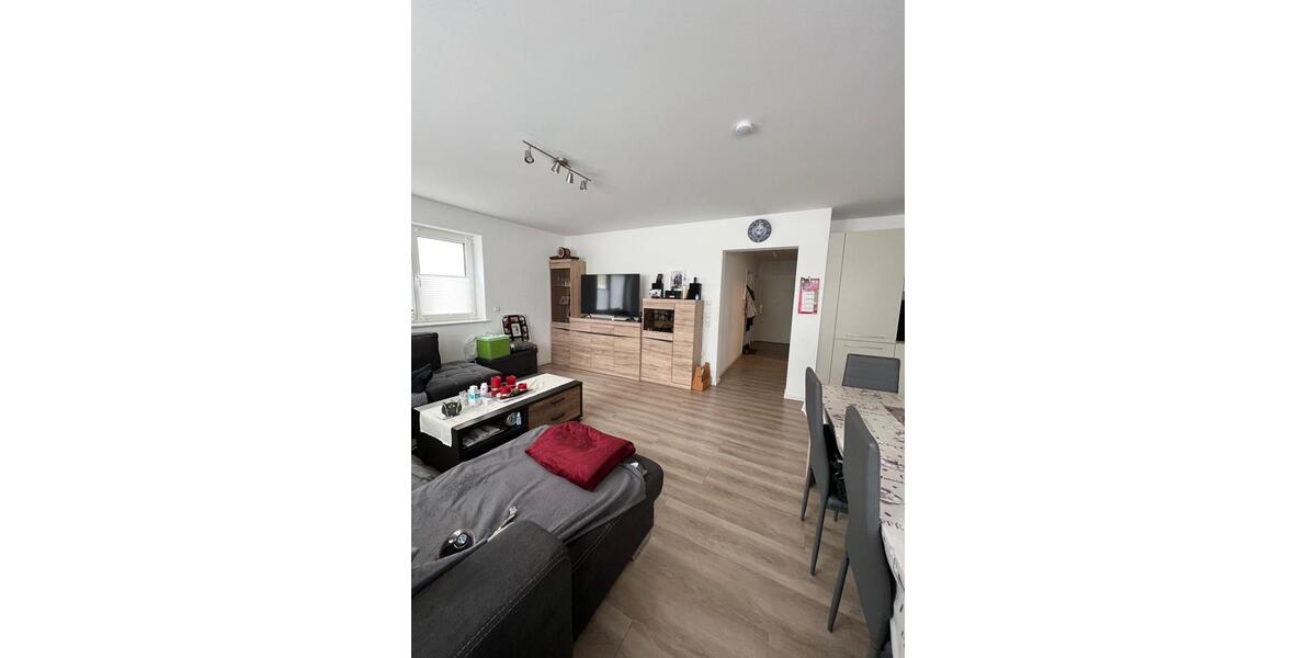 Erdgeschoßwohnung Haßloch - 2 Zimmer, 72 m&sup2;, 1.000&euro; | Angebot:25280668