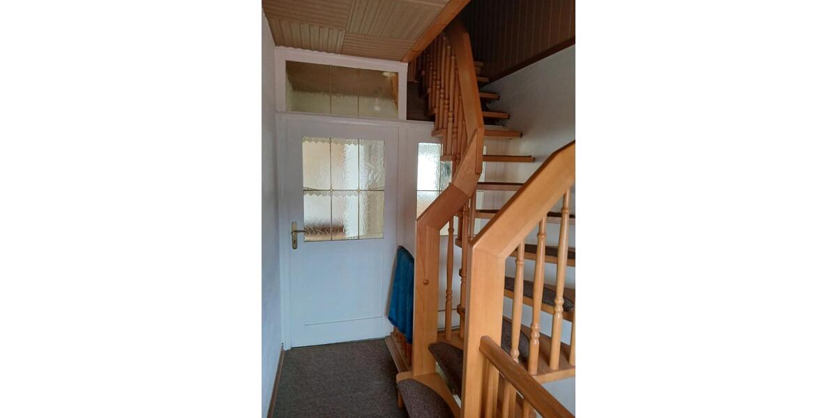 Einfamilienhaus Fürth - 8 Zimmer, 186 m&sup2;, 380.000&euro; | Angebot:26168111