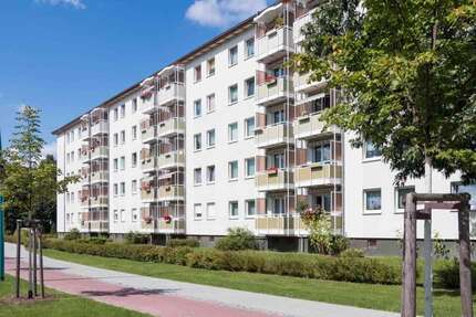 Wohnung zum Mieten in Hoyerswerda 385 € 69.69 m²
