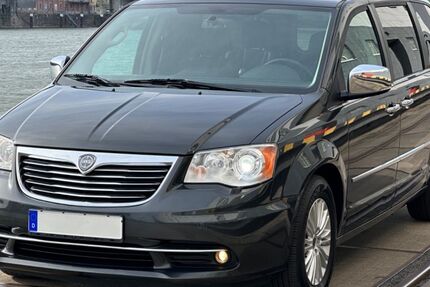 Lancia Voyager 95.000 km 19.991 &euro; Mannheim I Baden-Württemberg 68169
