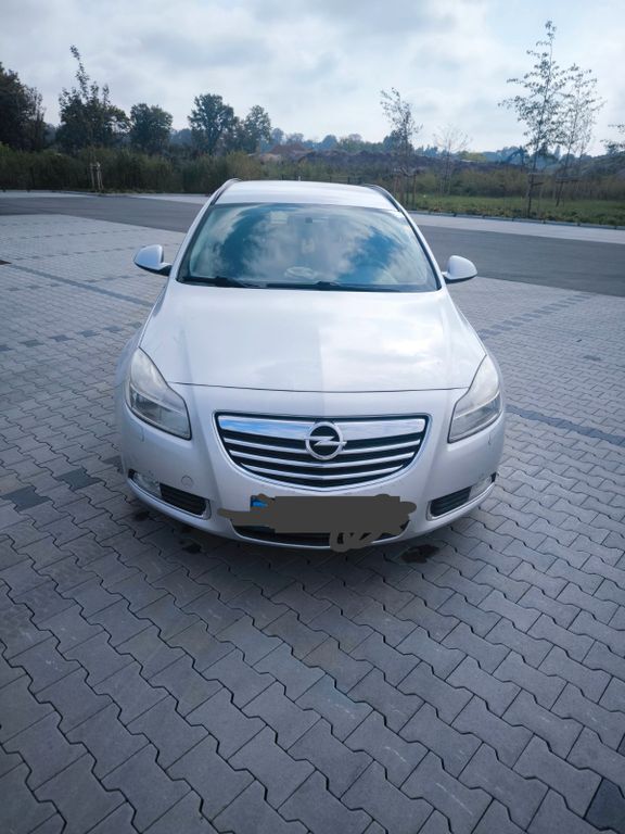Opel Insignia 317.000 km 1.800 € Worms 67547