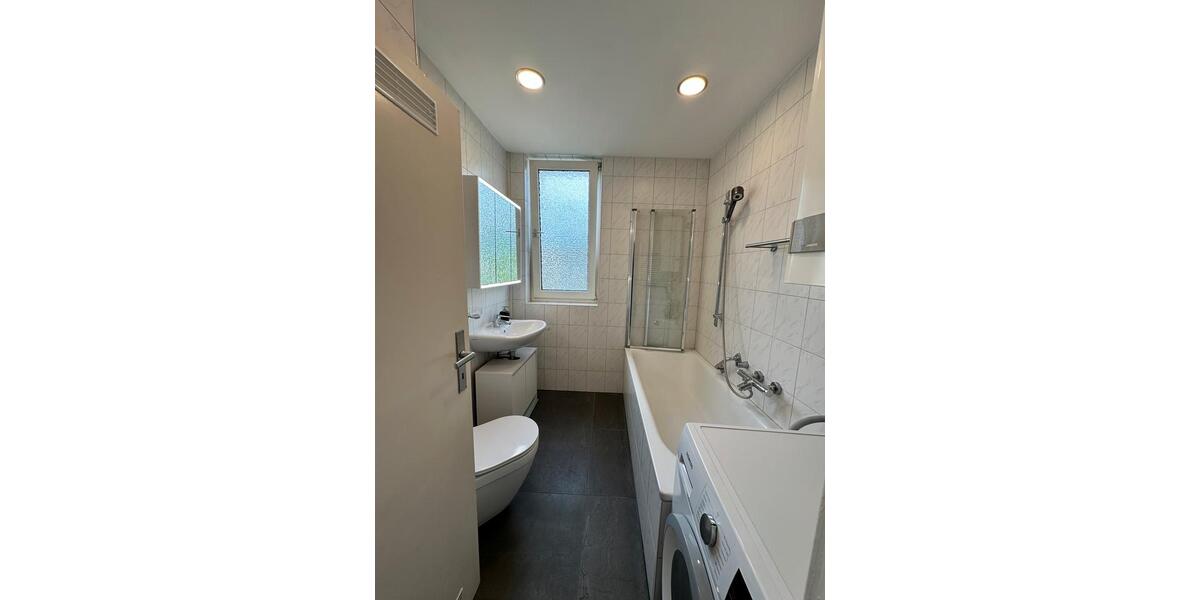 Etagenwohnung Ludwigshafen am Rhein Mundenheim - 2 Zimmer, 54 m&sup2;, 150.000&euro; | Angebot:26518010